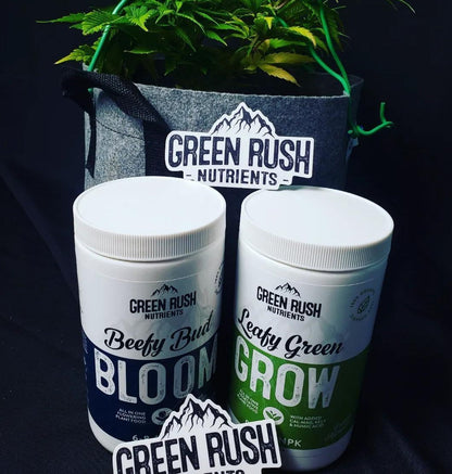 Veg To Harvest Pack: Leafy Green Grow & Beefy Bud Bloom Combo